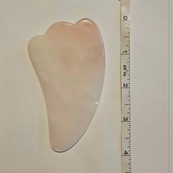NWT Gua Sha Pink Quartz Facial Tool Massage - Picture 10 of 11